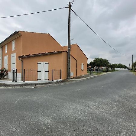 Вилла "Les Hirondelles" Jau-Dignac-et-Loirac Экстерьер фото
